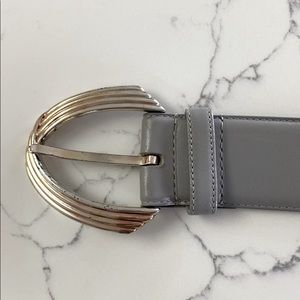 Liz Claiborne leather gray belt w/ silver buckle *
